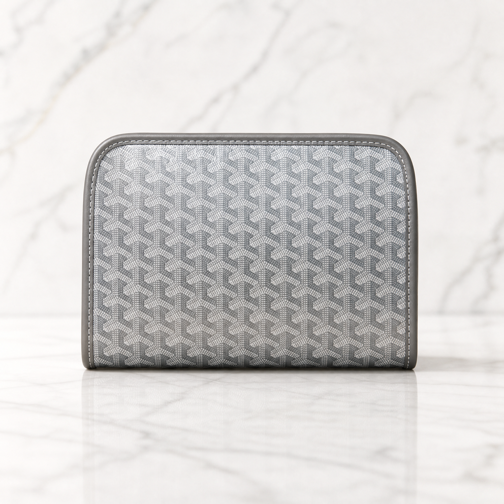 Gray yard pouch bag