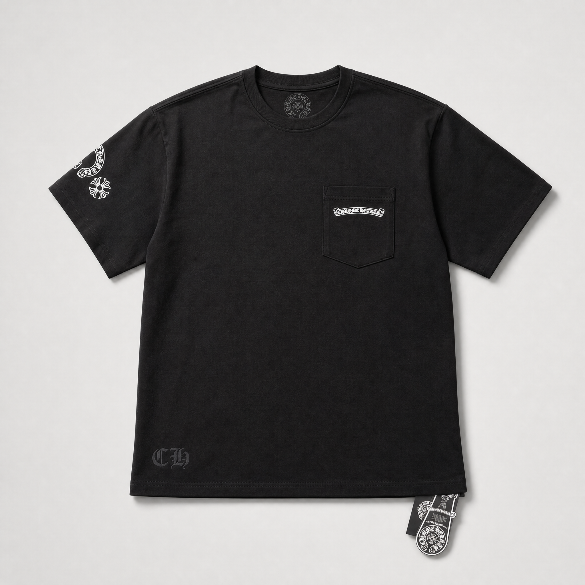 Black and multi-color T-shirt