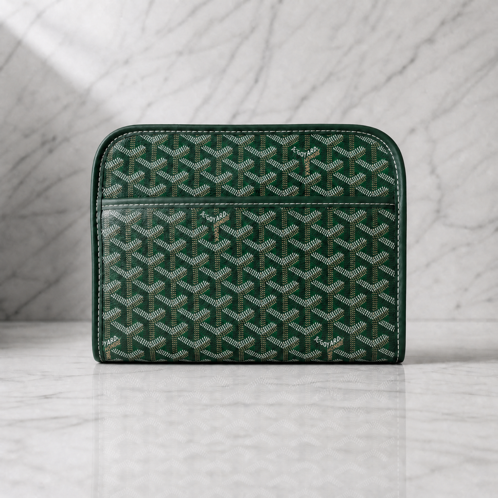 Green Yard pouch bag